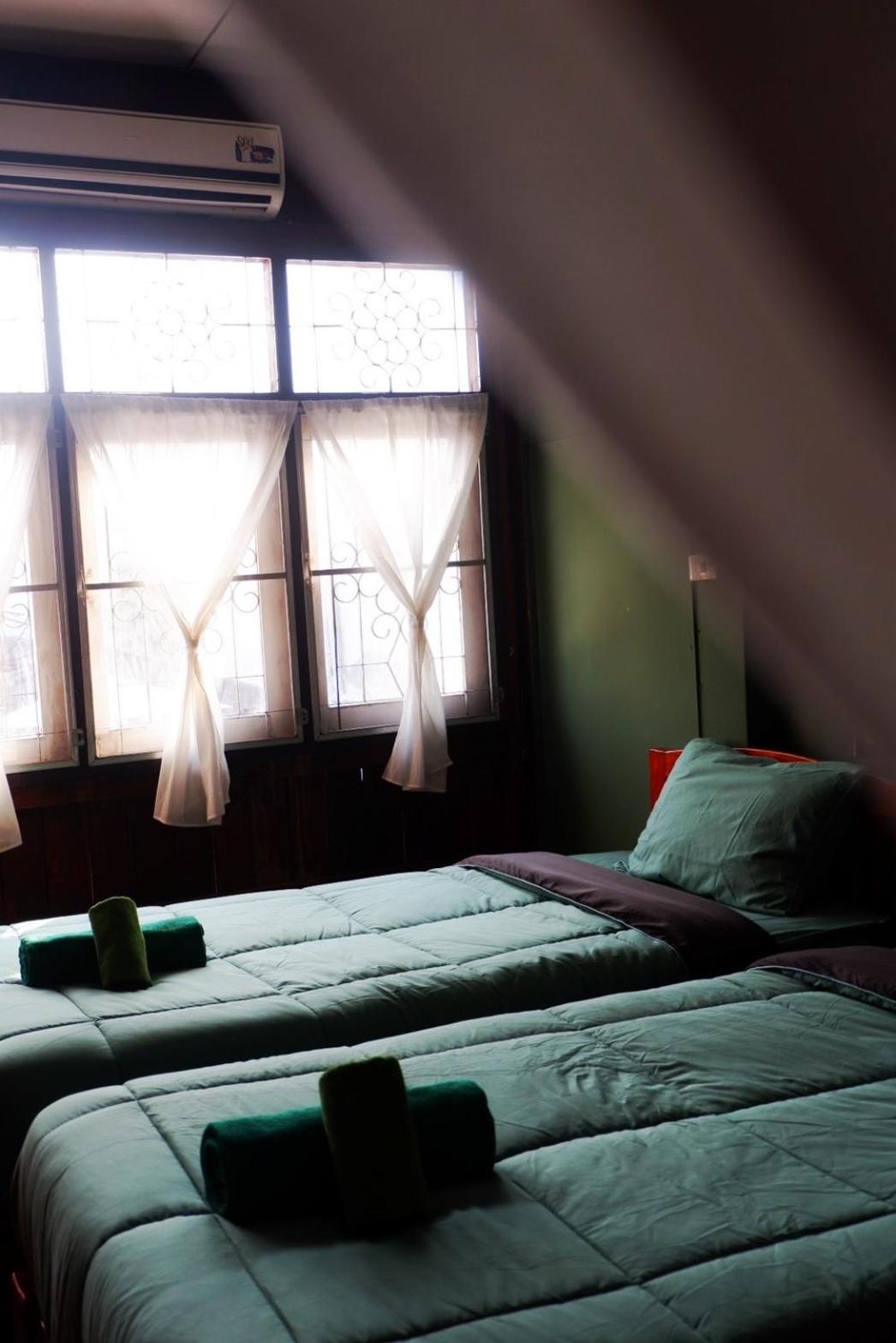 Pai Baan Homestay ปายบ้าน โฮมสเตย์ ถนนคนเดินปาย Exteriör bild