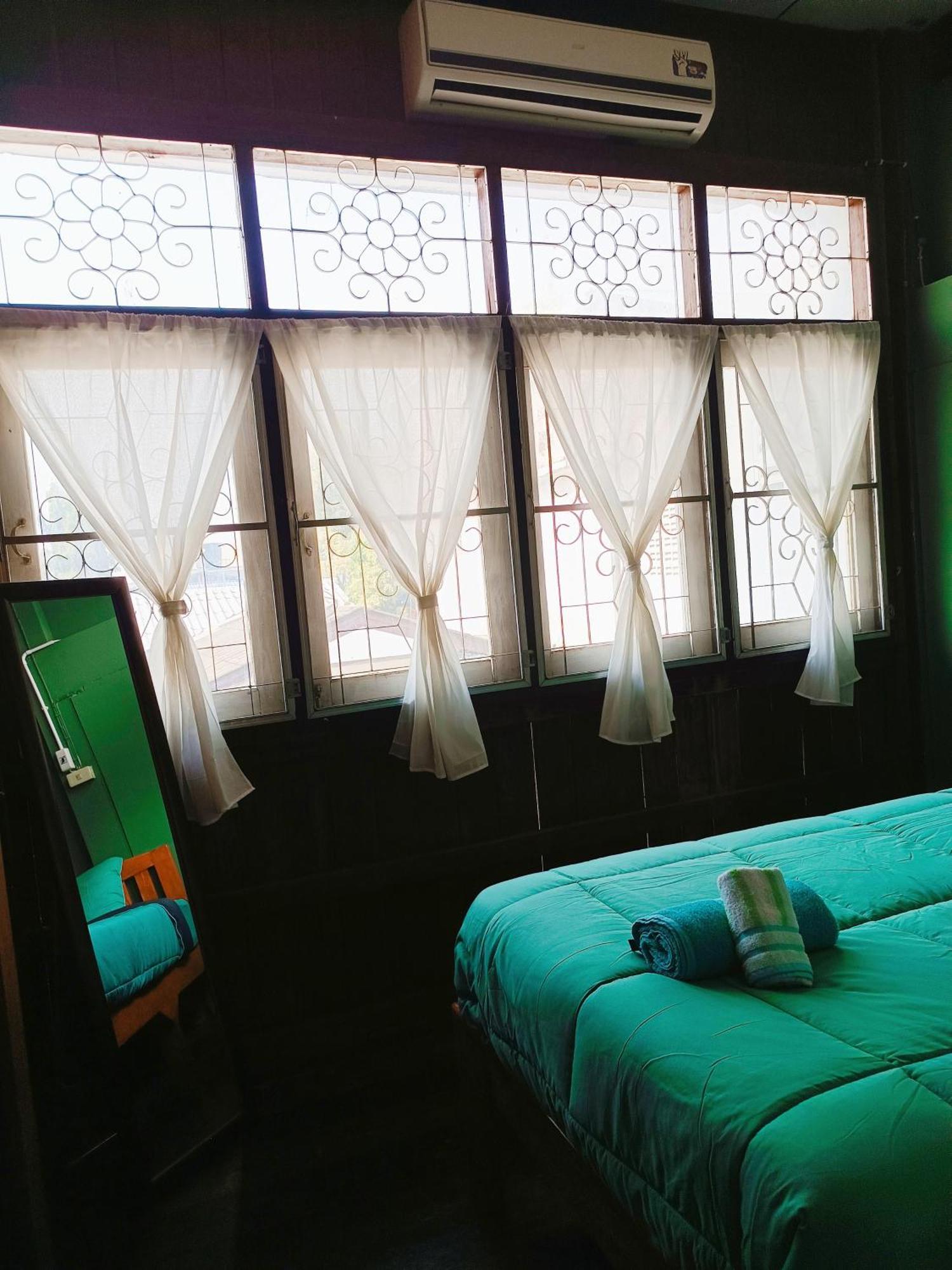 Pai Baan Homestay ปายบ้าน โฮมสเตย์ ถนนคนเดินปาย Exteriör bild