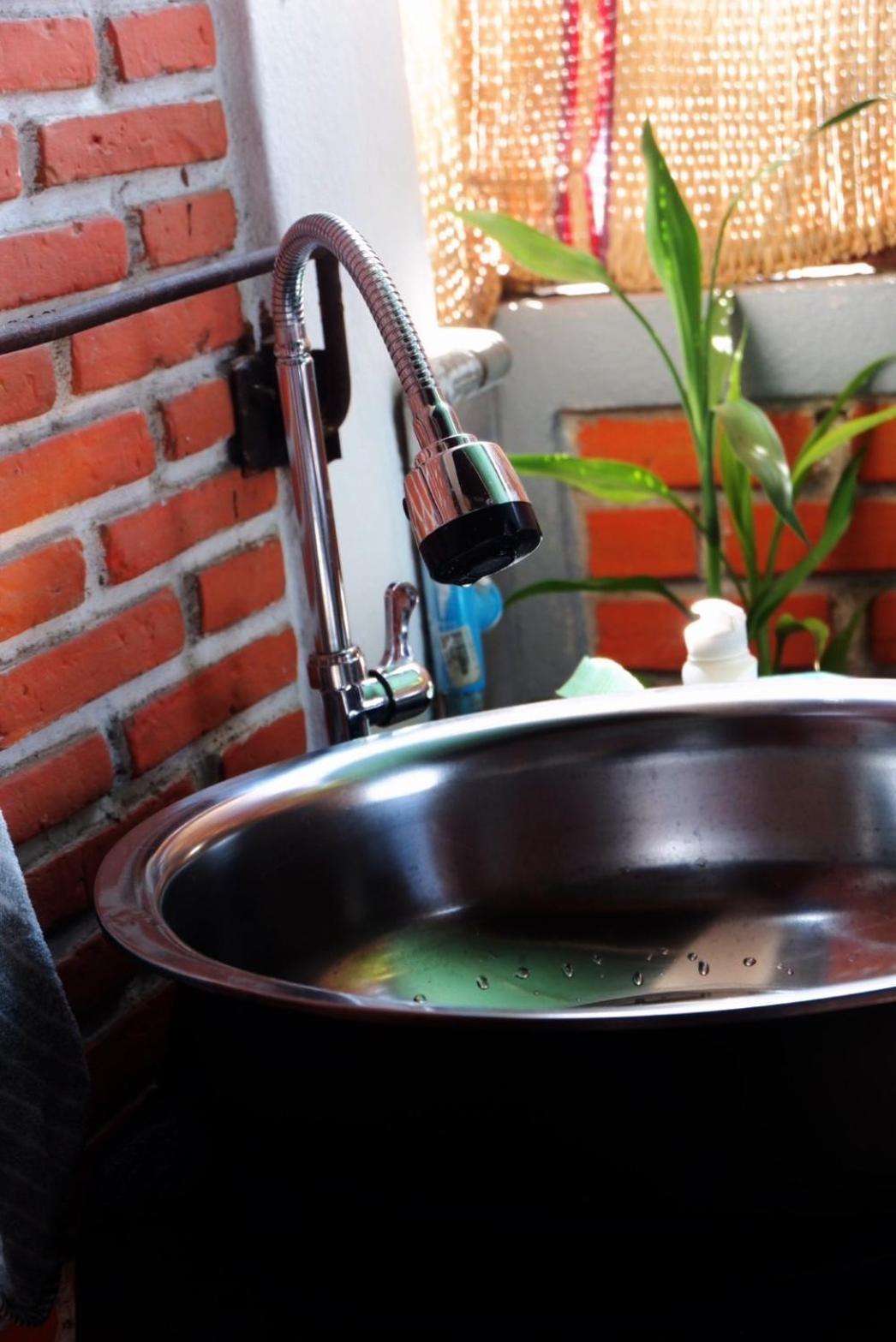 Pai Baan Homestay ปายบ้าน โฮมสเตย์ ถนนคนเดินปาย Exteriör bild