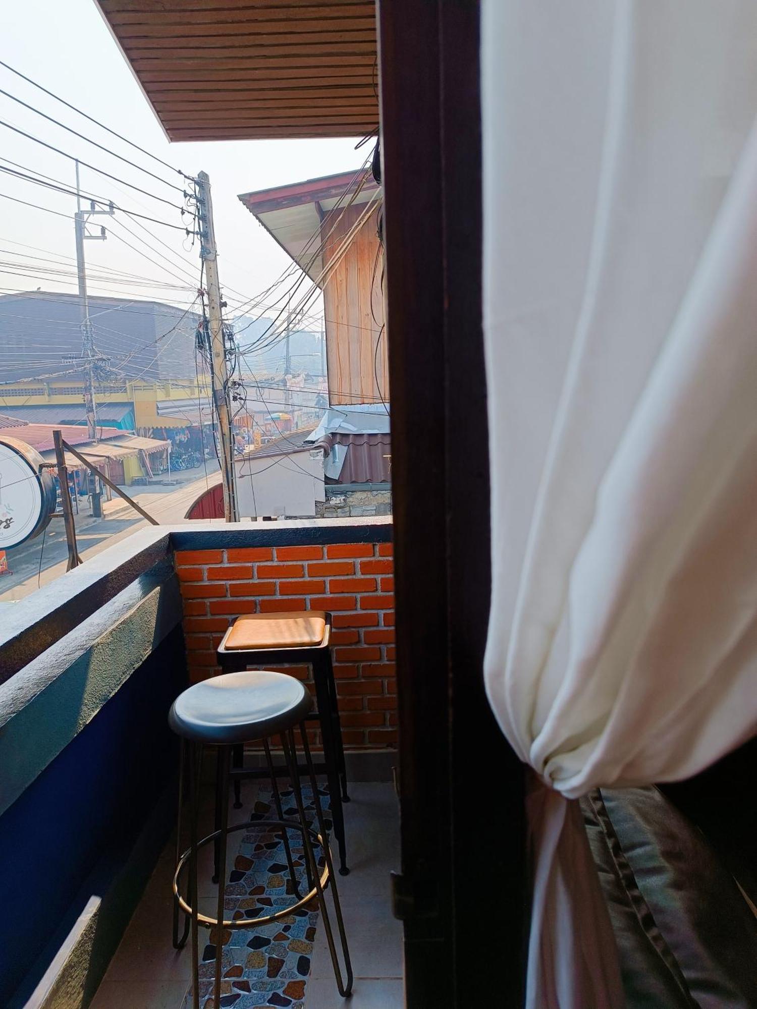 Pai Baan Homestay ปายบ้าน โฮมสเตย์ ถนนคนเดินปาย Exteriör bild