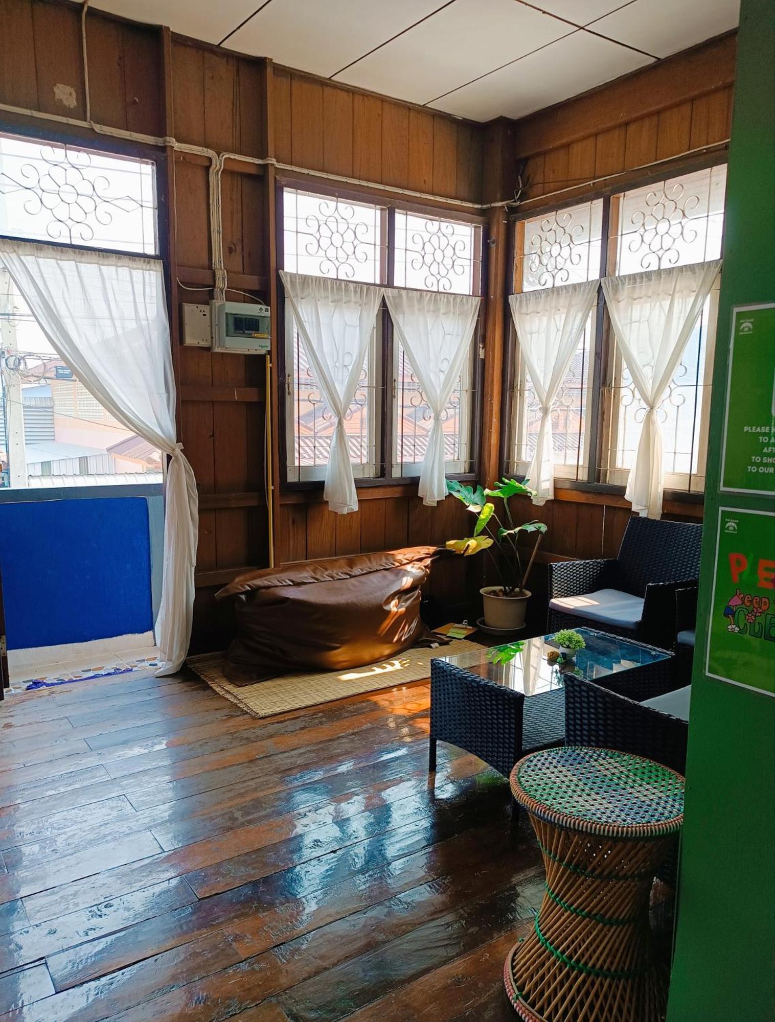 Pai Baan Homestay ปายบ้าน โฮมสเตย์ ถนนคนเดินปาย Exteriör bild