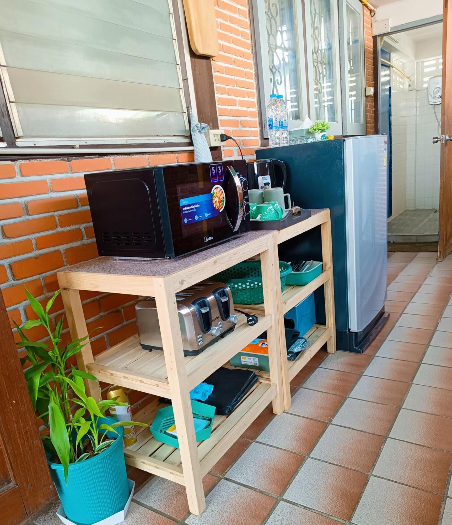Pai Baan Homestay ปายบ้าน โฮมสเตย์ ถนนคนเดินปาย Exteriör bild